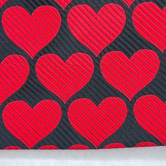 J. Crew Wrap Skirt in Jacquard Hearts Red Black Bow Size 4 - NWOT - Picture 8 of 9
